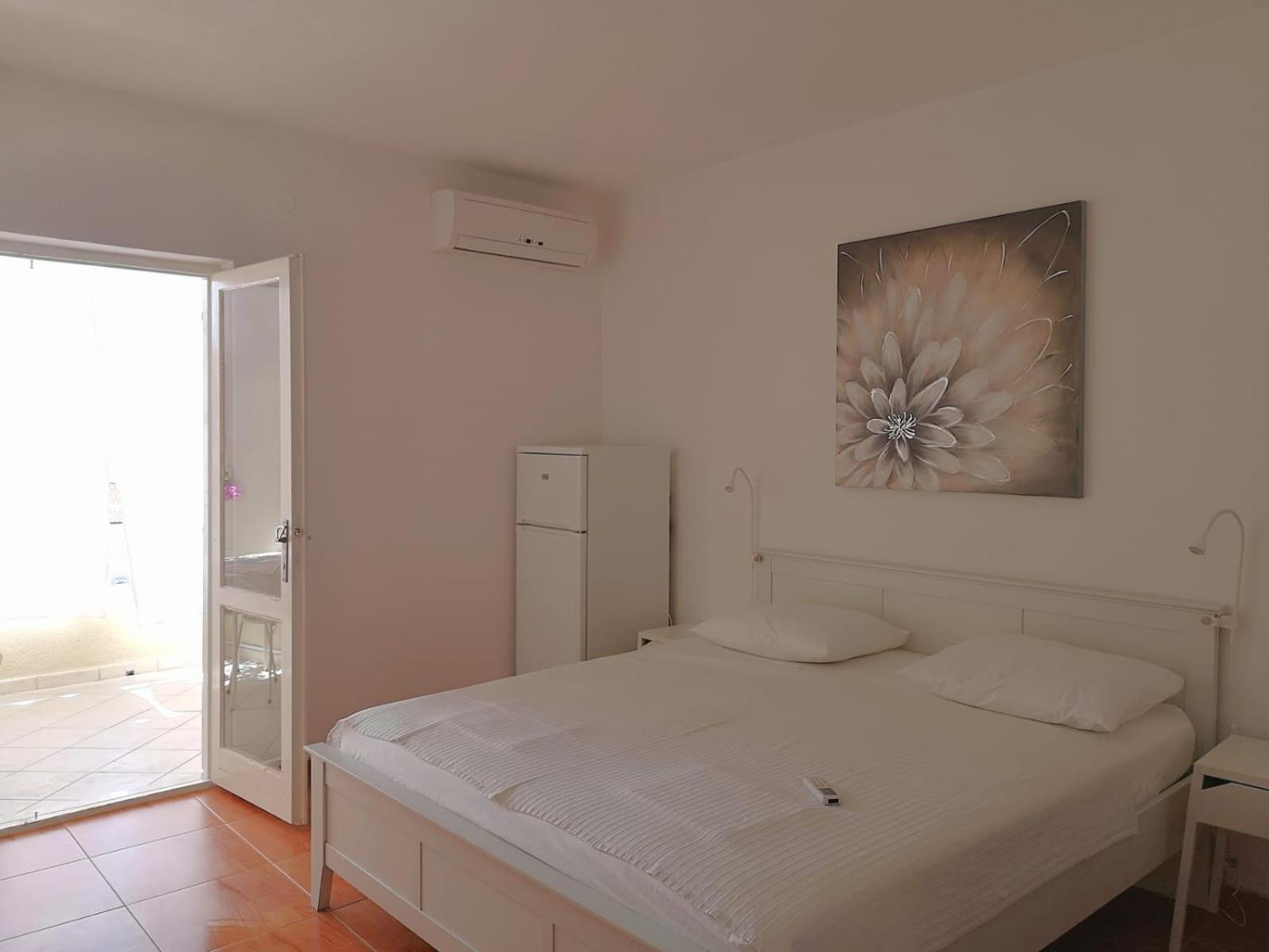 Apartments Angela ماكارسكا الغرفة الصورة